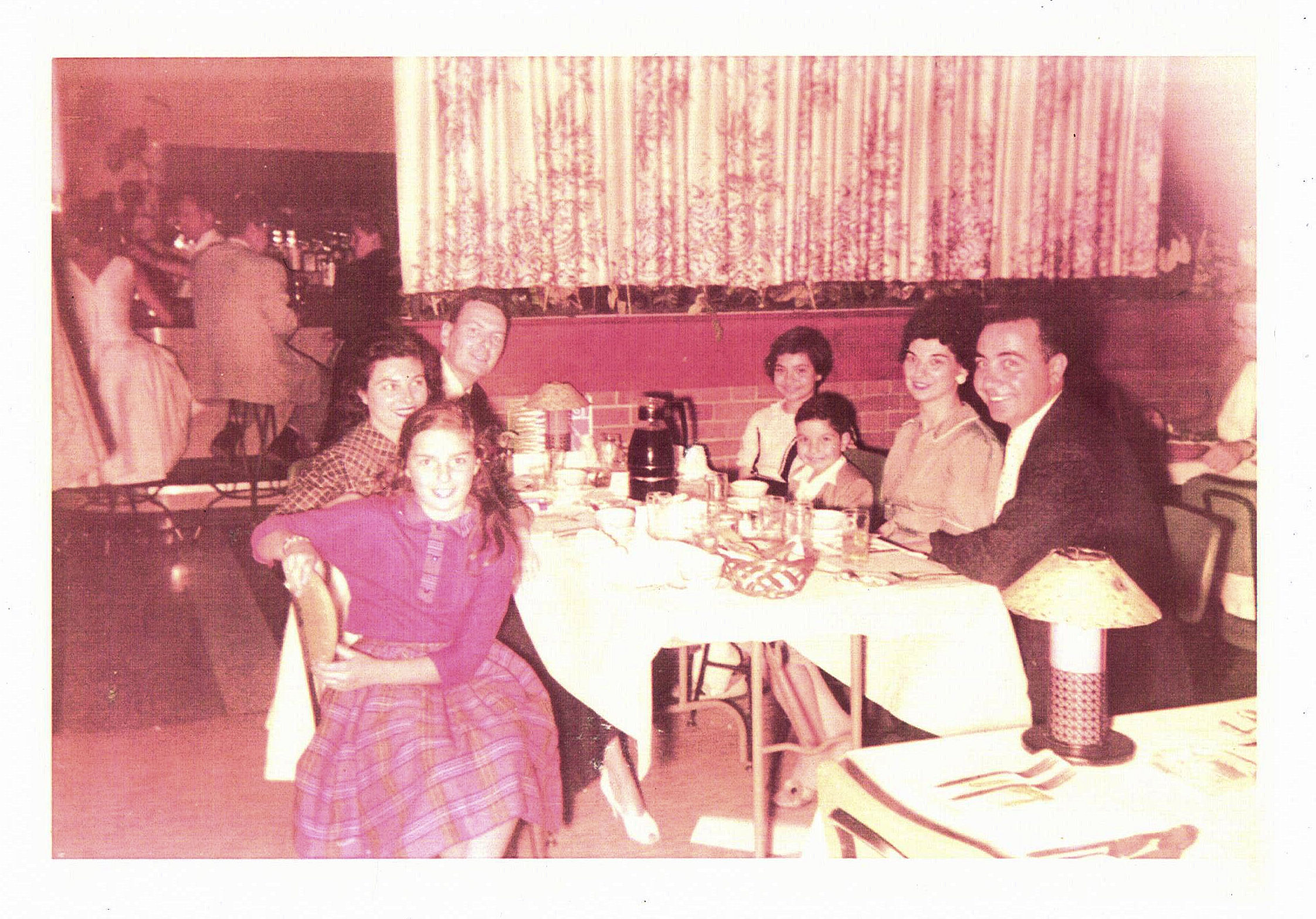 Jim, Ilene, Maureen Minn with Lynda, David, Lucy, Jim Taibi-1957